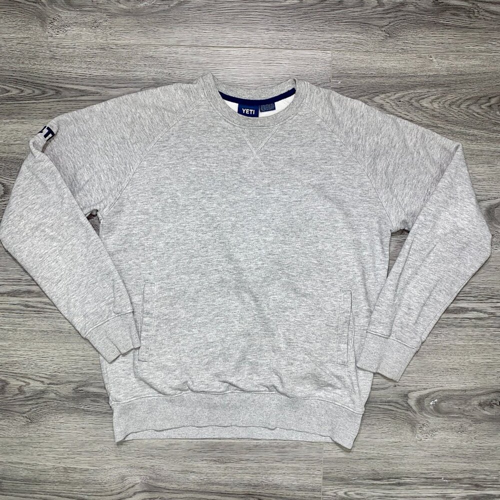 YETI Grey Small Brushed Fleece Crewneck Pullover Sweatshirt